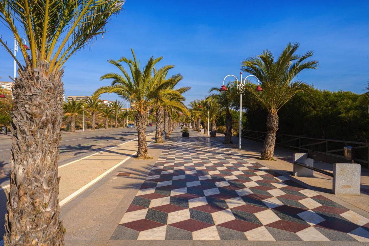 Arenales Apartment *